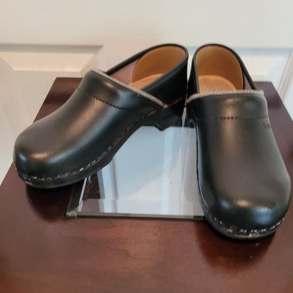 Sanita black leather clog - Picture 3 of 3